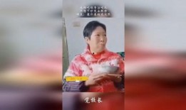 大妈吃瓜图片,揭秘街头热议瞬间