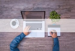 涂山容容姐吃瓜