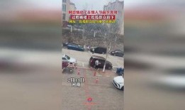 拍到楼上吃瓜视频,揭秘邻里间的趣味瞬间