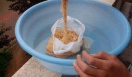 奇葩泡面吃瓜