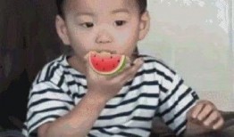 吃瓜夸张表情包,吃瓜表情包的狂欢盛宴