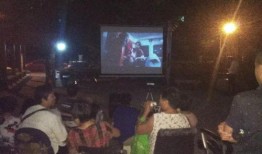 吃瓜观影照,一场别开生面的观影盛宴