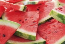 安溪龙湖吃瓜,夏日吃瓜盛宴，品味乡村休闲时光