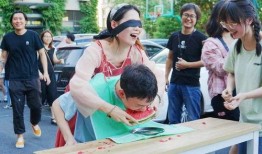 舞蹈老师吃瓜,揭秘娱乐圈幕后真相