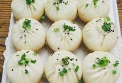 小包子吃瓜