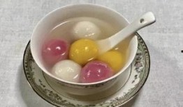 汤圆吃甜咸瓜,传统美食的甜蜜碰撞