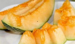 西域进贡的吃瓜,瓜果飘香，丝路美食之旅