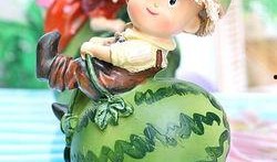 蛙蛙人偶吃瓜,揭秘网红美食背后的故事