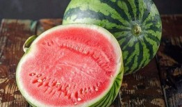 元元吃瓜版,元元吃瓜版，带你领略幕后风云