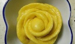 卷馍吃瓜,夏日美食新风尚