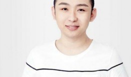 万琼吃鸡瓜,揭秘瓜农的致富传奇