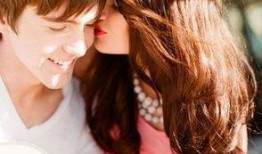 男性虚拟主播吃瓜,揭秘虚拟世界中的娱乐热点