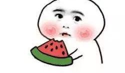 吃瓜撑死文案搞笑,瓜皮飞舞乐翻天