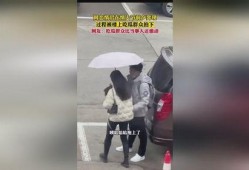 拍到楼上吃瓜视频,揭秘邻里间的趣味瞬间