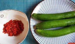 抹绿吃瓜,夏日消暑新风尚